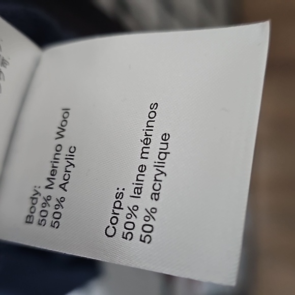 Obermeyer Vince Knit 1/2 Zip Sweater Size Small Admiral NWT - Picture 11 of 12